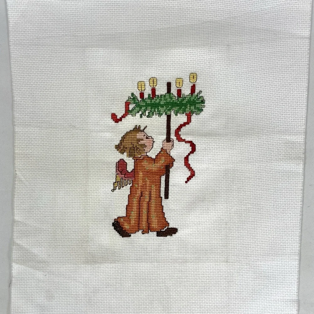 Hummel Angel Christmas Advent Wreath Candles Needlepoint Completed Vintage